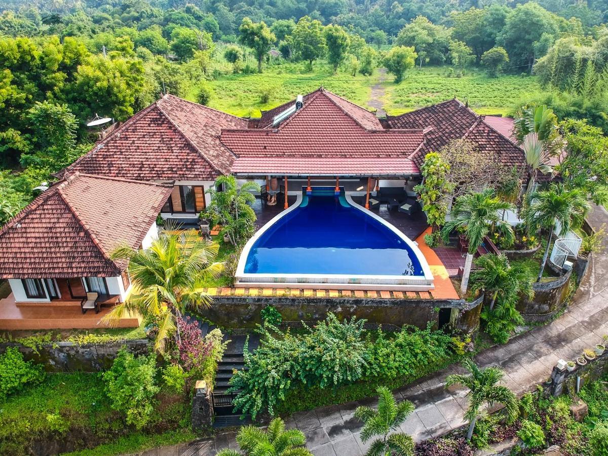 The Dharma Araminth Villa - Lovina Mountain And Sea View Bagian luar foto
