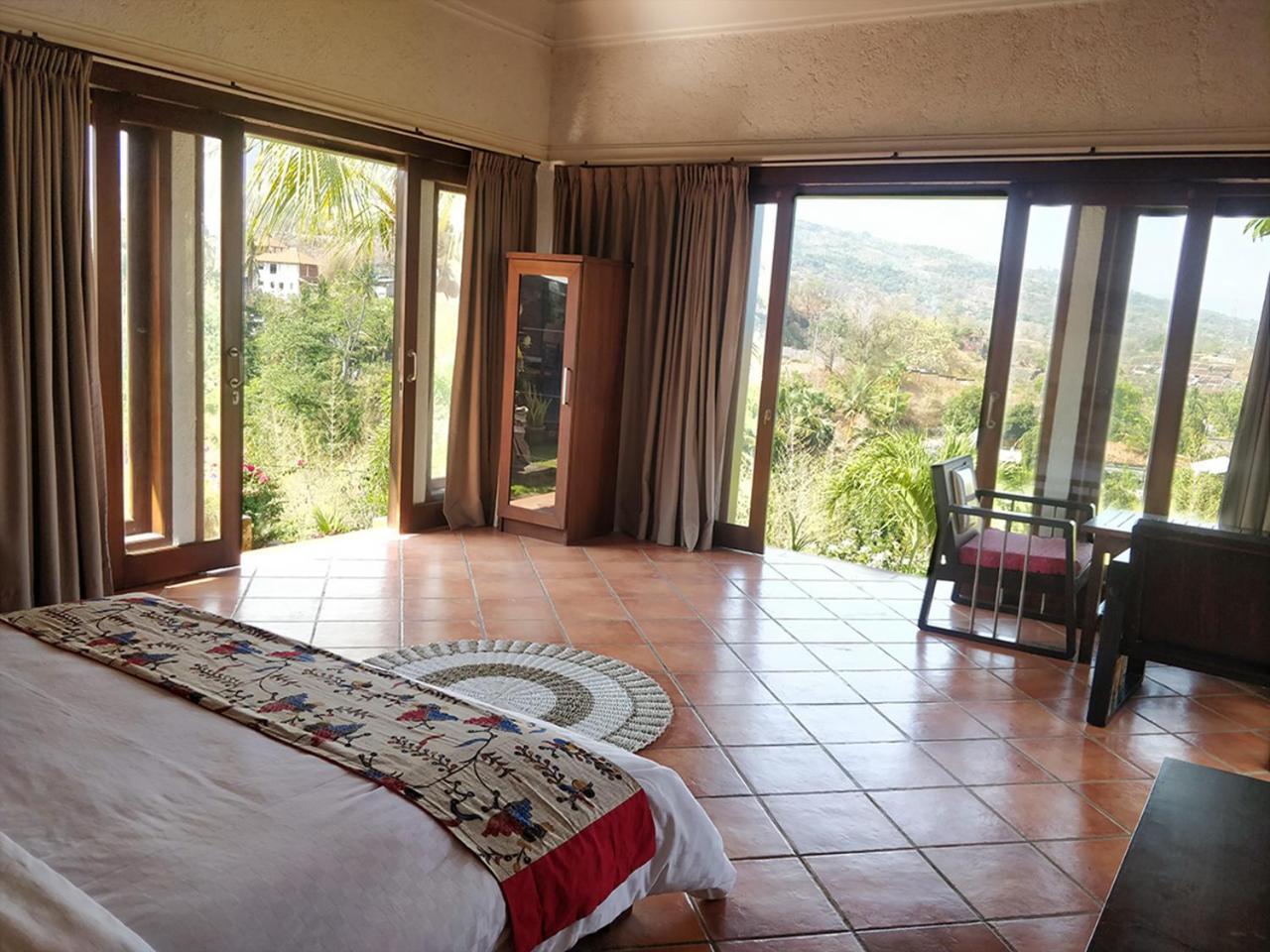 The Dharma Araminth Villa - Lovina Mountain And Sea View Bagian luar foto