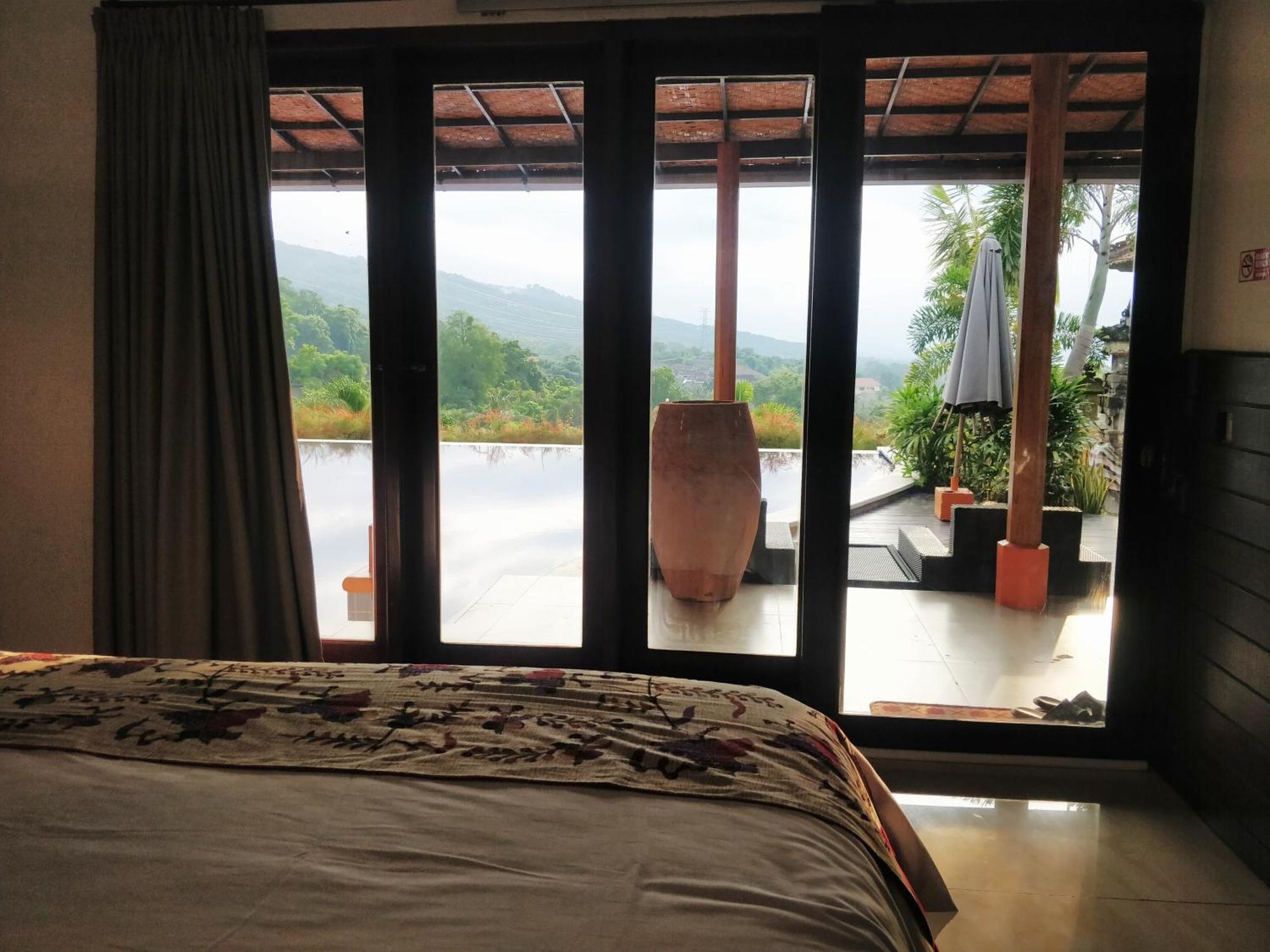 The Dharma Araminth Villa - Lovina Mountain And Sea View Bagian luar foto